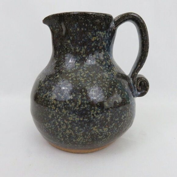 Vintage Hand Thrown Pottery Water Pitcher -44 Oz - Picture 2 of 8